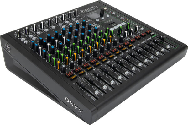 Mixer mackie Onyx 12