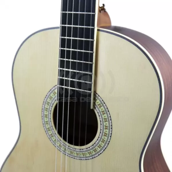 Wotan GERI-SENIOR Guitarra clásica con cuerdas de nylon natural tamaño 4/4 con funda